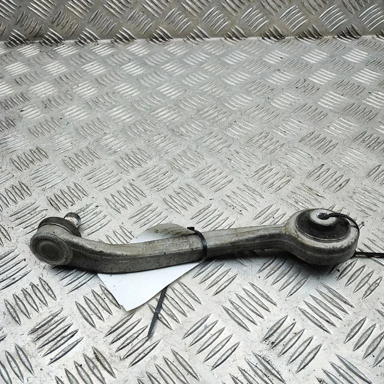 Front lower control arm/wishbone 8K0407509B