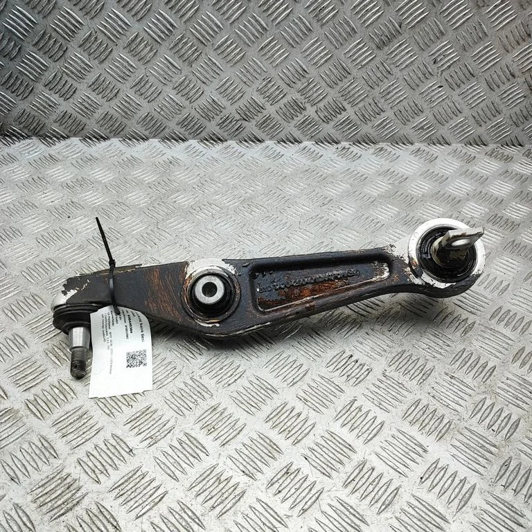 Front lower control arm/wishbone TA702904010AA