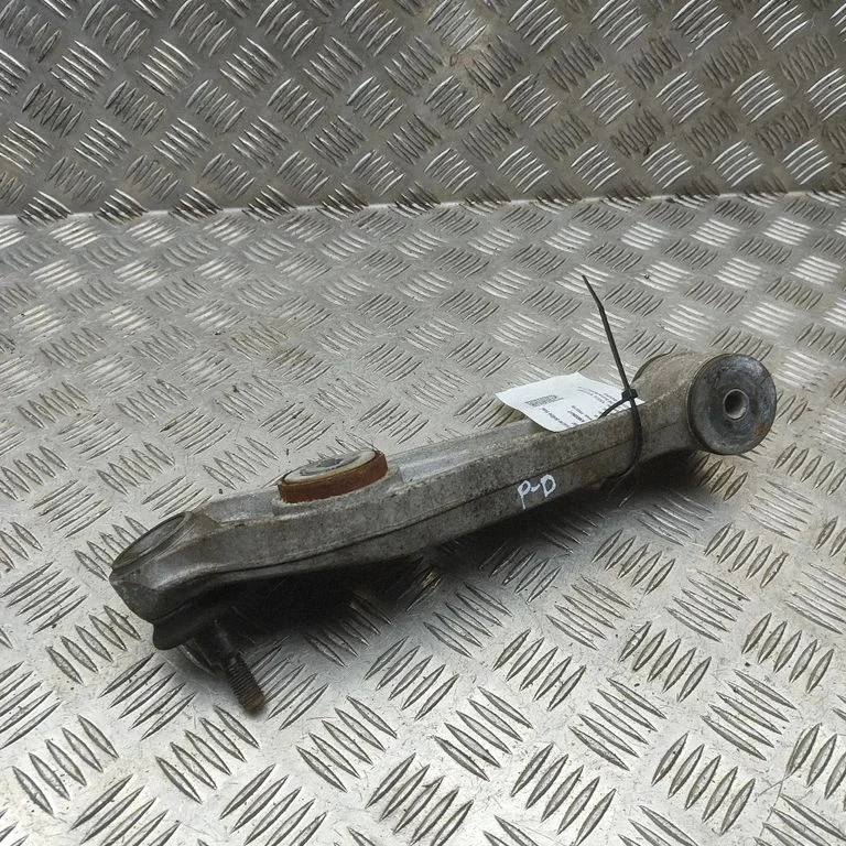 Front lower control arm/wishbone 99734105303