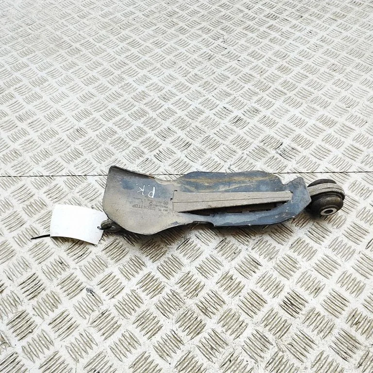 Front lower control arm/wishbone 99734104300