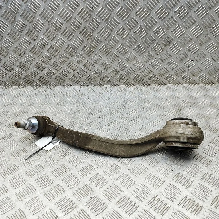 Front lower control arm/wishbone