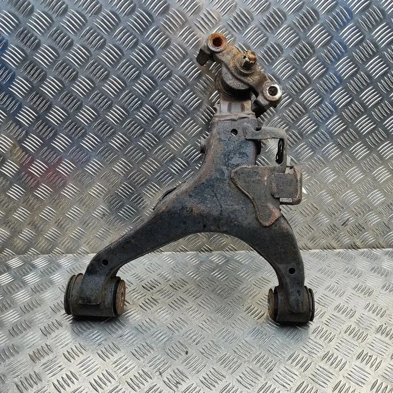 Eesmine alumine õõtshoob 4806809100 – Toyota Tundra II (2006-2021)