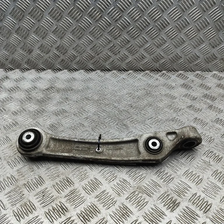 Front lower control arm/wishbone 4M0407156E