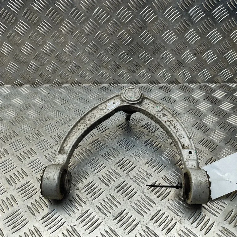 Priekšējā apakšējā svira/svārsts A1663301707
