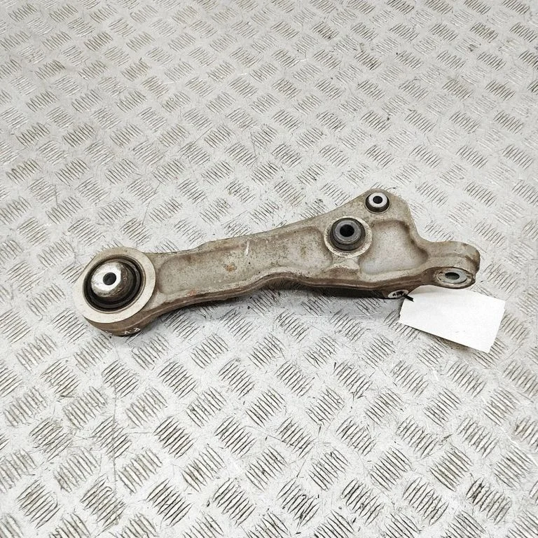 Front lower control arm/wishbone 6W833C255BA