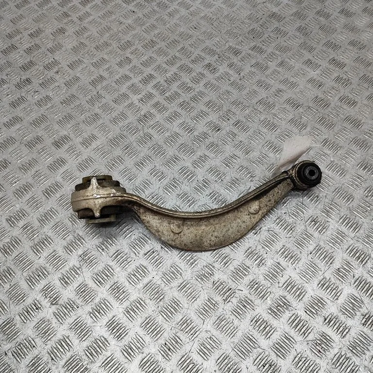 Front lower control arm/wishbone – Land Rover Range Rover Evoque L551 (2018-)