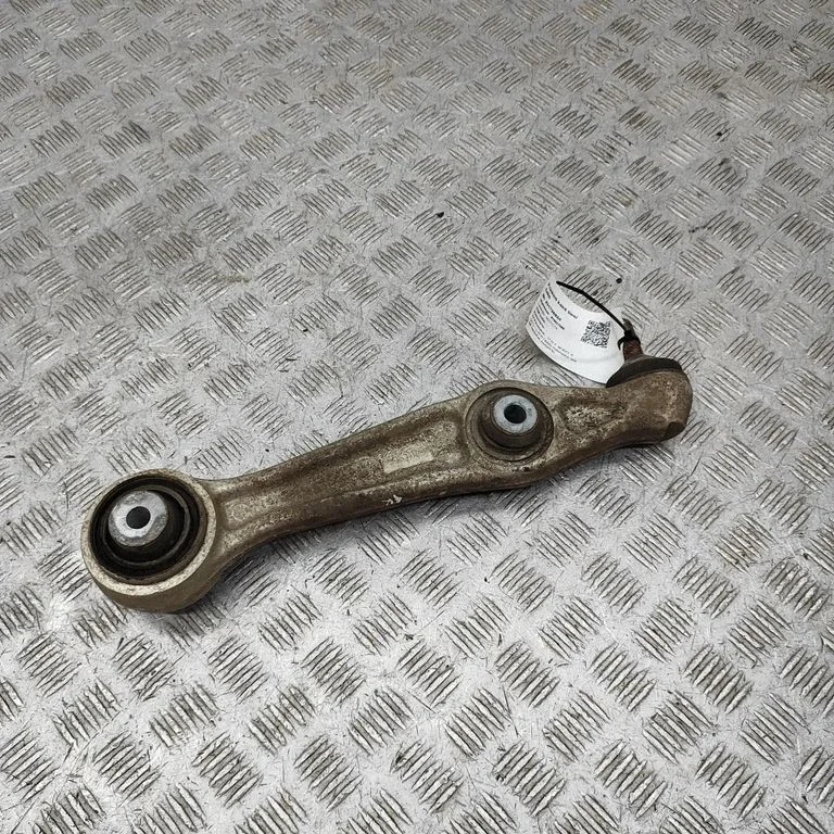 Front lower control arm/wishbone 102735100C