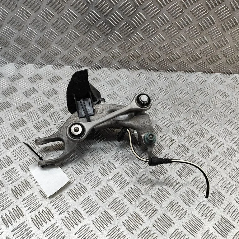 Priekšējā apakšējā svira/svārsts 958413038H