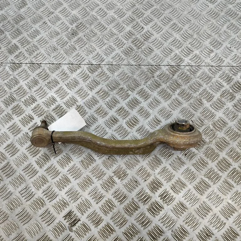 Priekšējā apakšējā svira/svārsts A2113304911