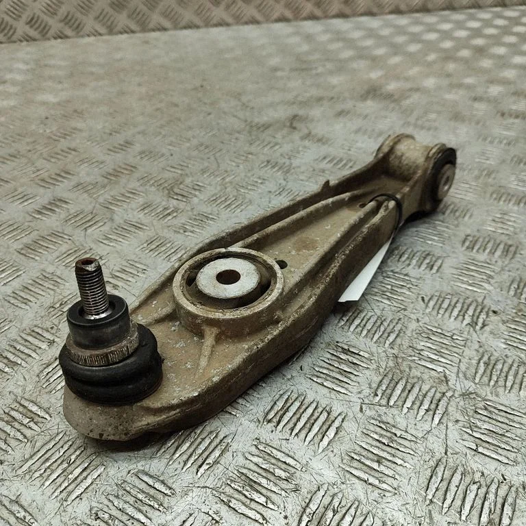 Front lower control arm/wishbone 99634105306