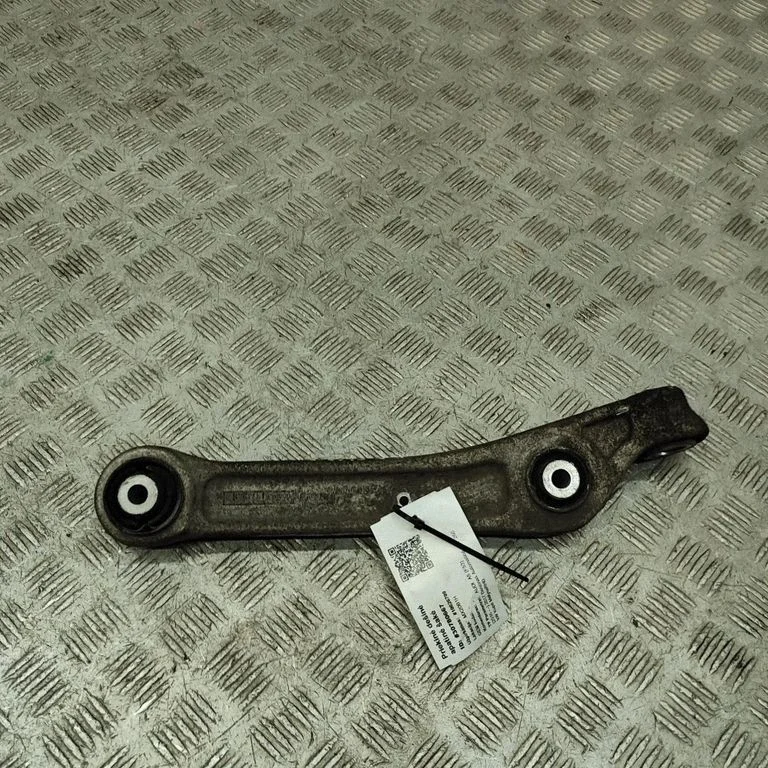 Front lower control arm/wishbone 8W0407156A