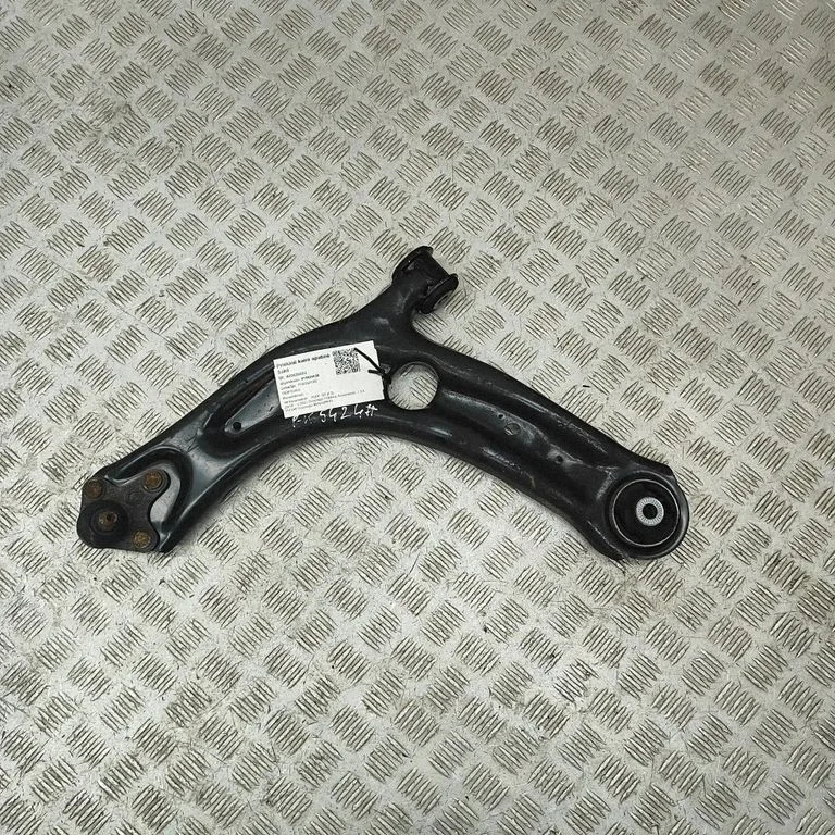 Priekšējā apakšējā svira/svārsts 3Q0407153D