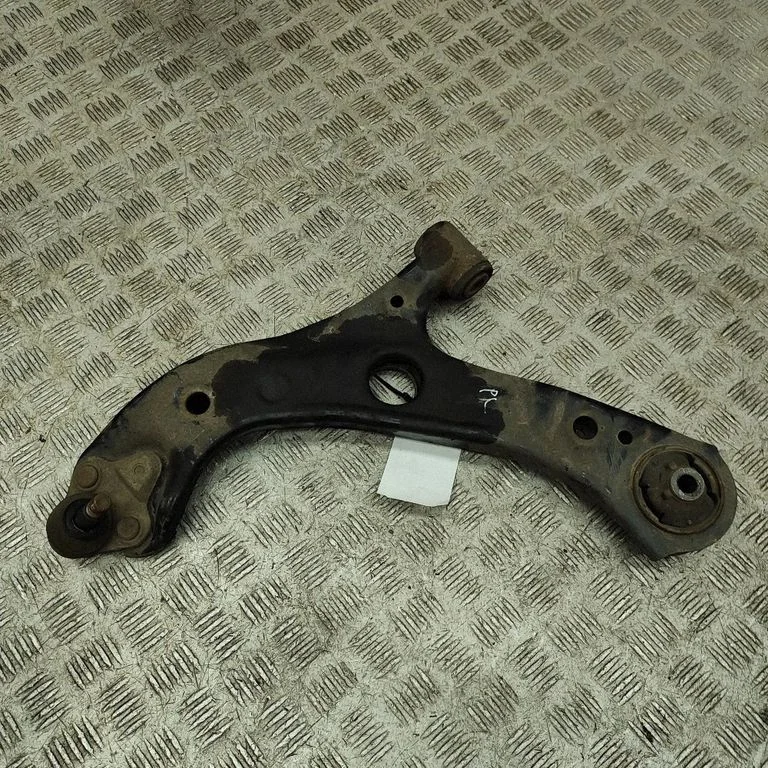 Priekšējā apakšējā svira/svārsts 4806947060