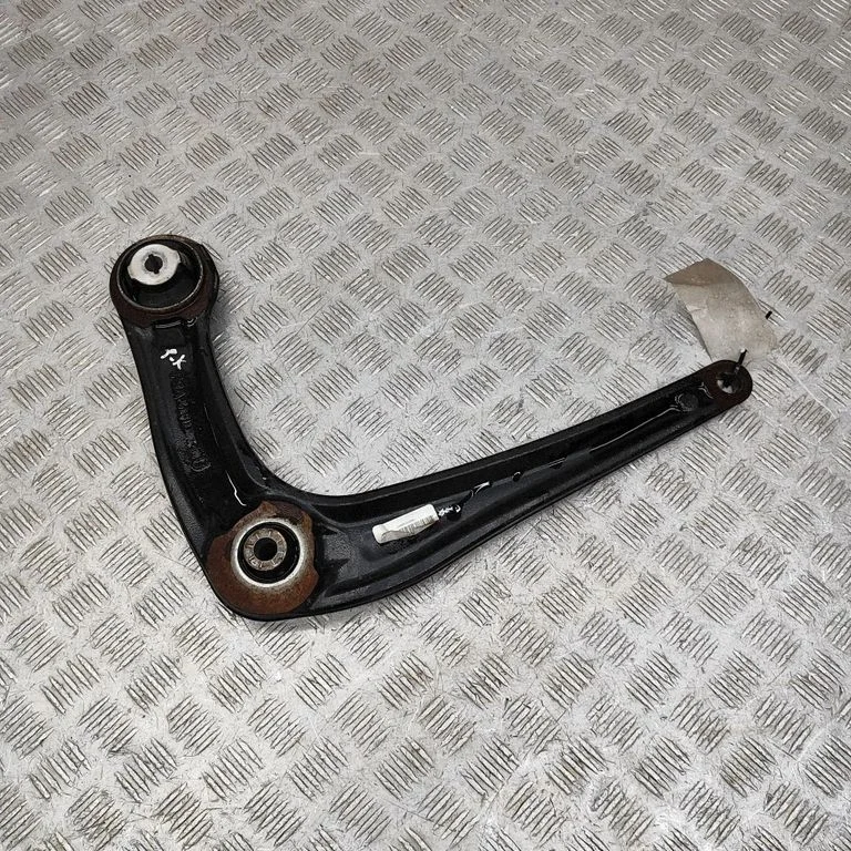 Priekšējā apakšējā svira/svārsts 9816863680