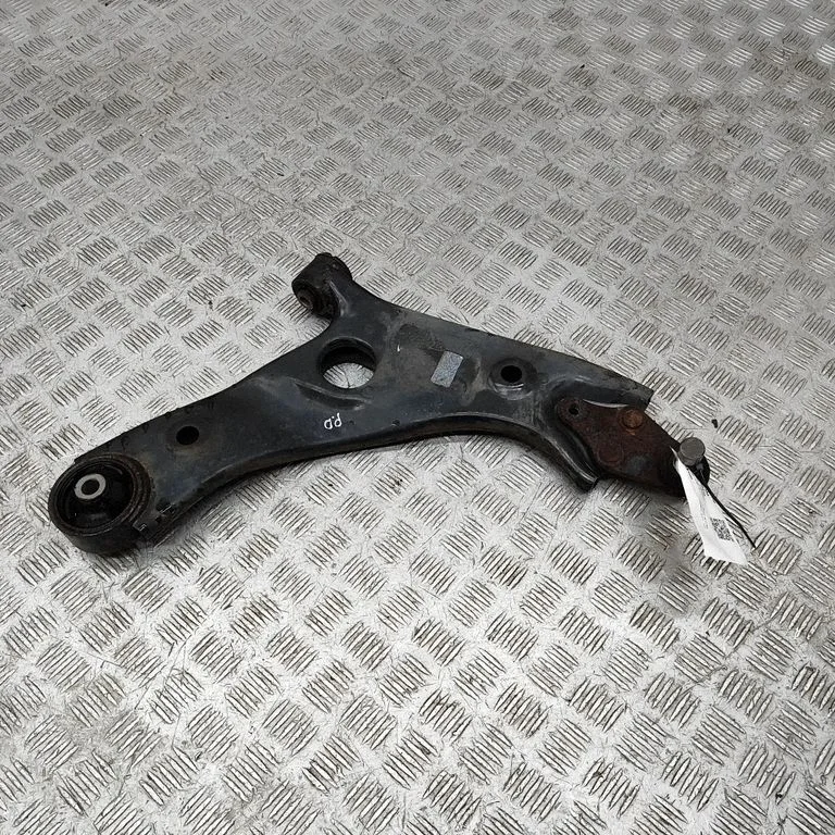 Priekšējā apakšējā svira/svārsts 54501S1050