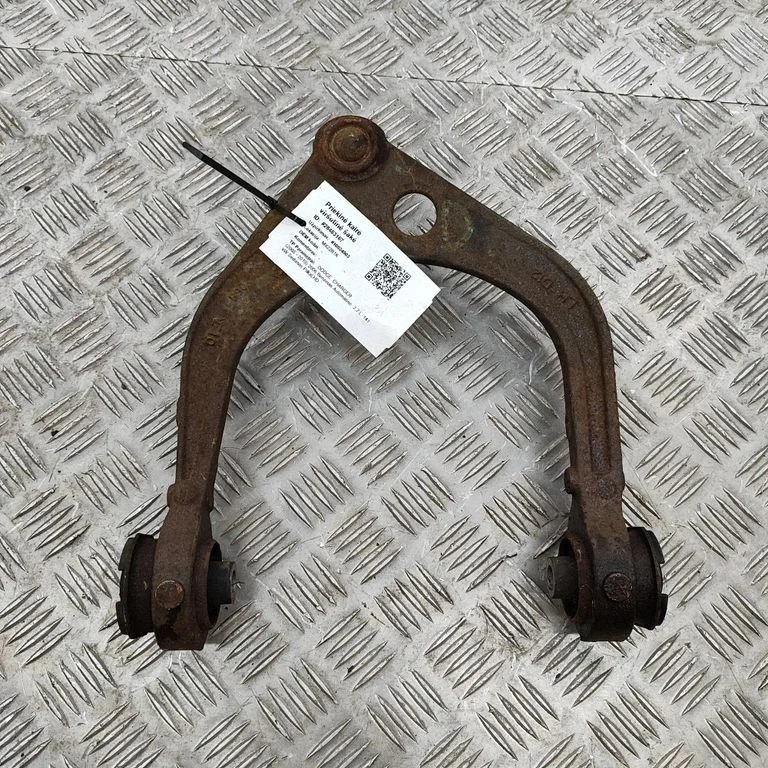 Priekšējā apakšējā svira/svārsts K04782666AB