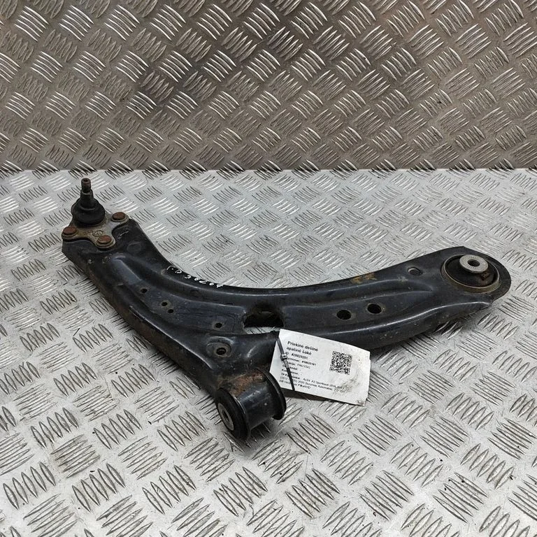 Priekšējā apakšējā svira/svārsts 81A407152F