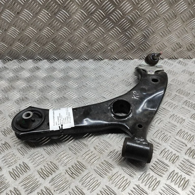 Priekšējā apakšējā svira/svārsts 48069F4010