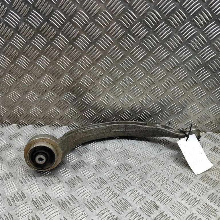 Front lower control arm/wishbone 4G0407696