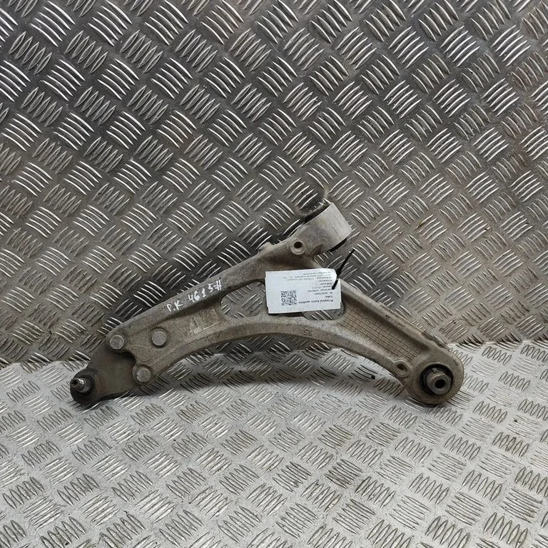 Priekšējā apakšējā svira/svārsts 9815014680