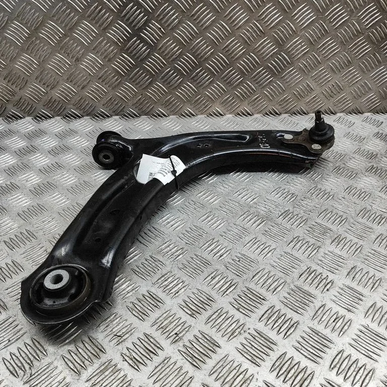 Front lower control arm/wishbone 3Q0407154D