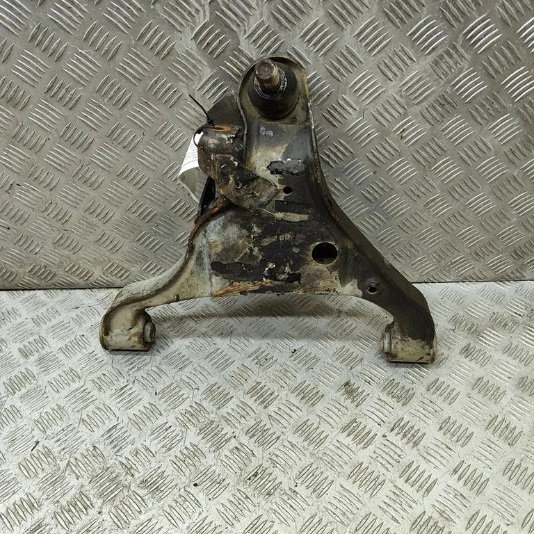 Priekšējā apakšējā svira/svārsts 545014KH1A