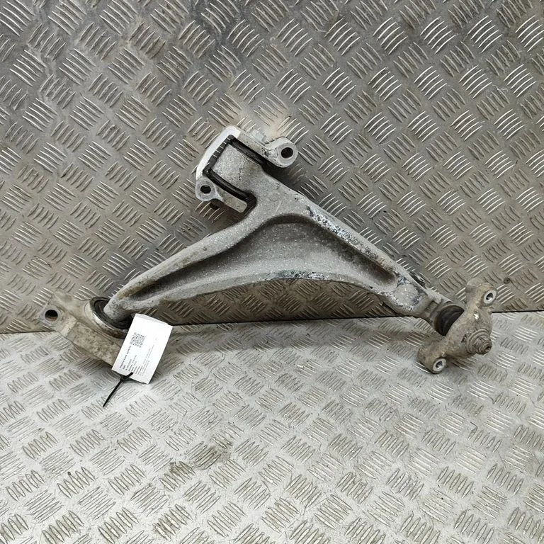 Front lower control arm/wishbone 31658893