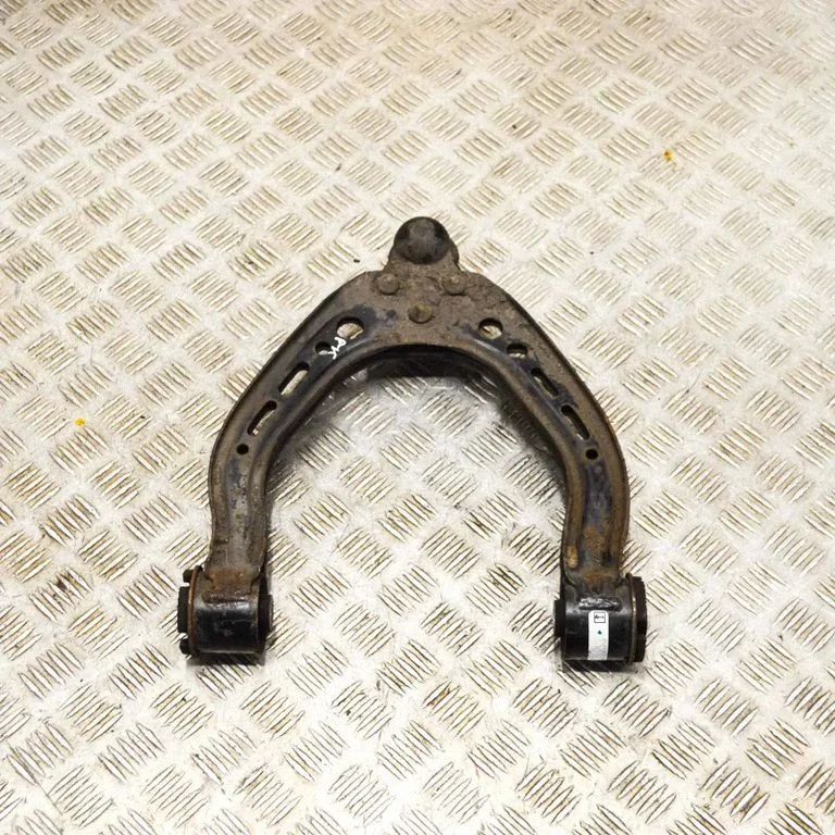 Front lower control arm/wishbone – Tesla Model S (2012-)