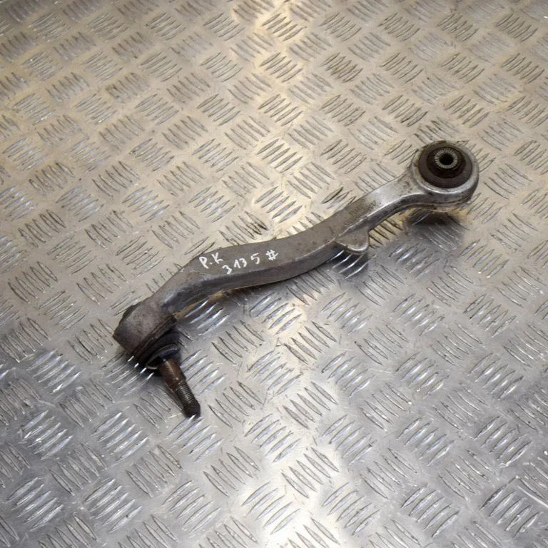 Front lower control arm/wishbone 6770451