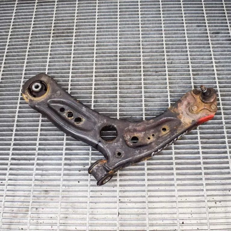 Front lower control arm/wishbone – Volkswagen e-Golf (2014-)