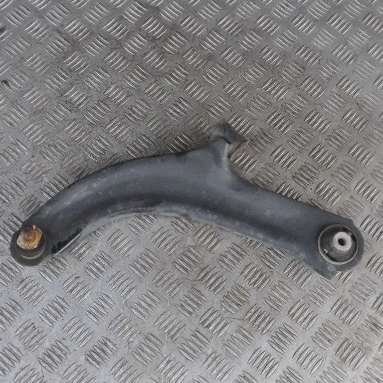 Eesmine alumine õõtshoob N95L – Nissan Micra (2003-2007)