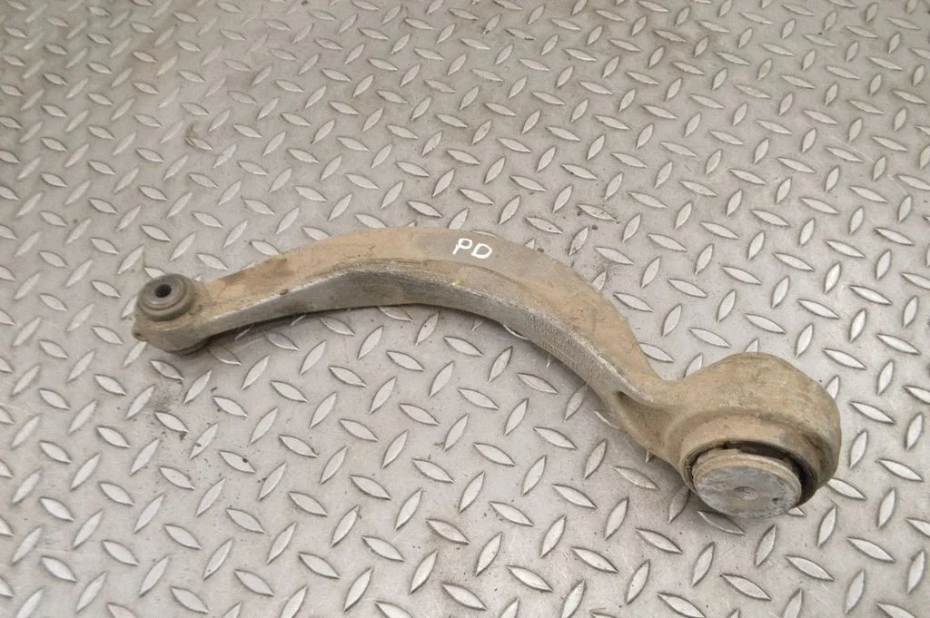 Priekšējā apakšējā svira/svārsts – Jaguar XE (2015-)