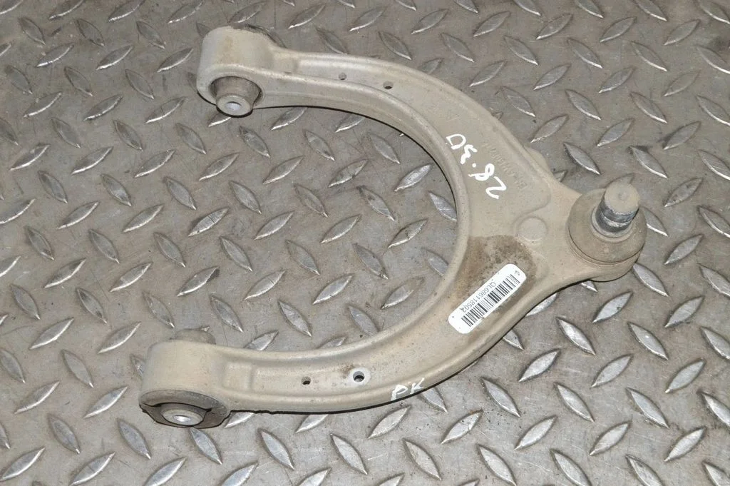 Priekšējā apakšējā svira/svārsts 6861850