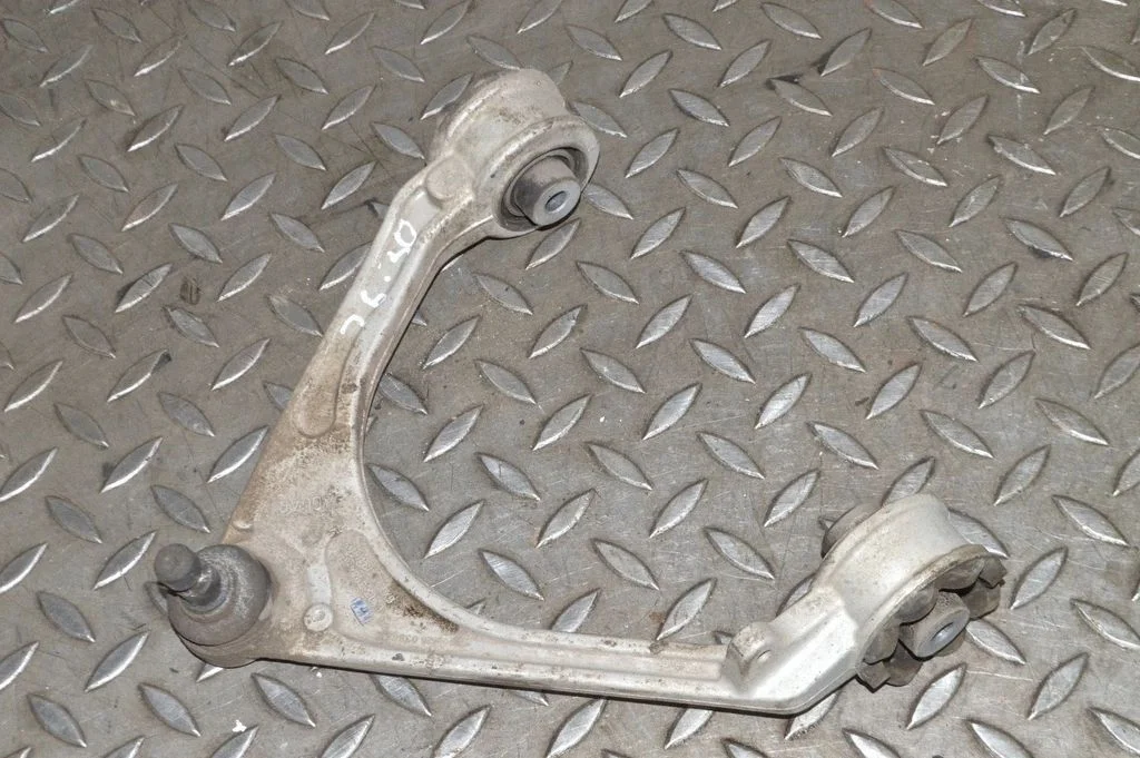 Priekšējā apakšējā svira/svārsts – Jaguar XE (2015-)
