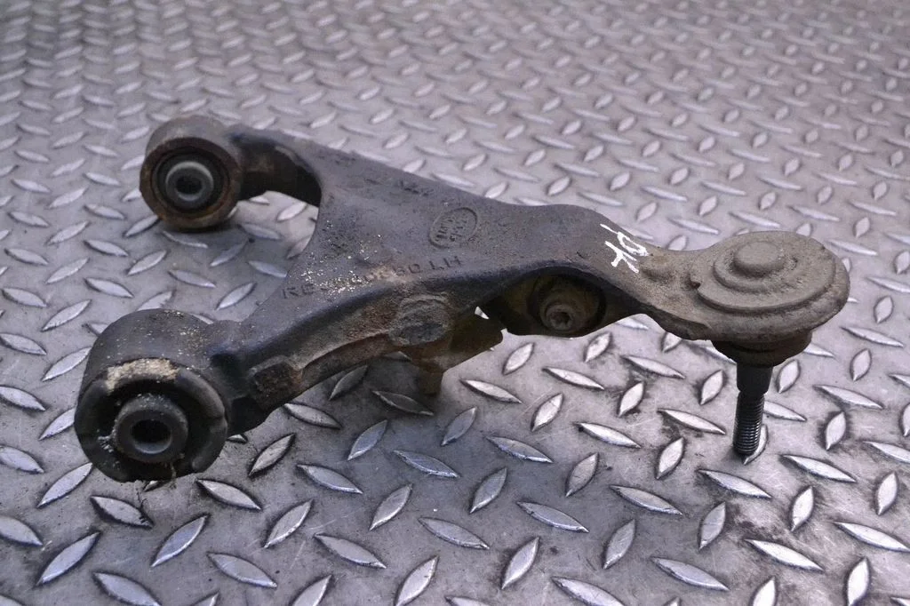 Front lower control arm/wishbone – Land Rover Range Rover Sport L320 (2005-2013)