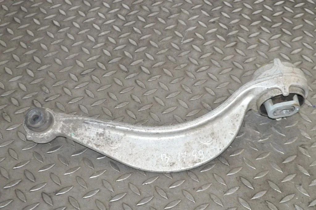 Front lower control arm/wishbone – Jaguar F-Pace (2016-)