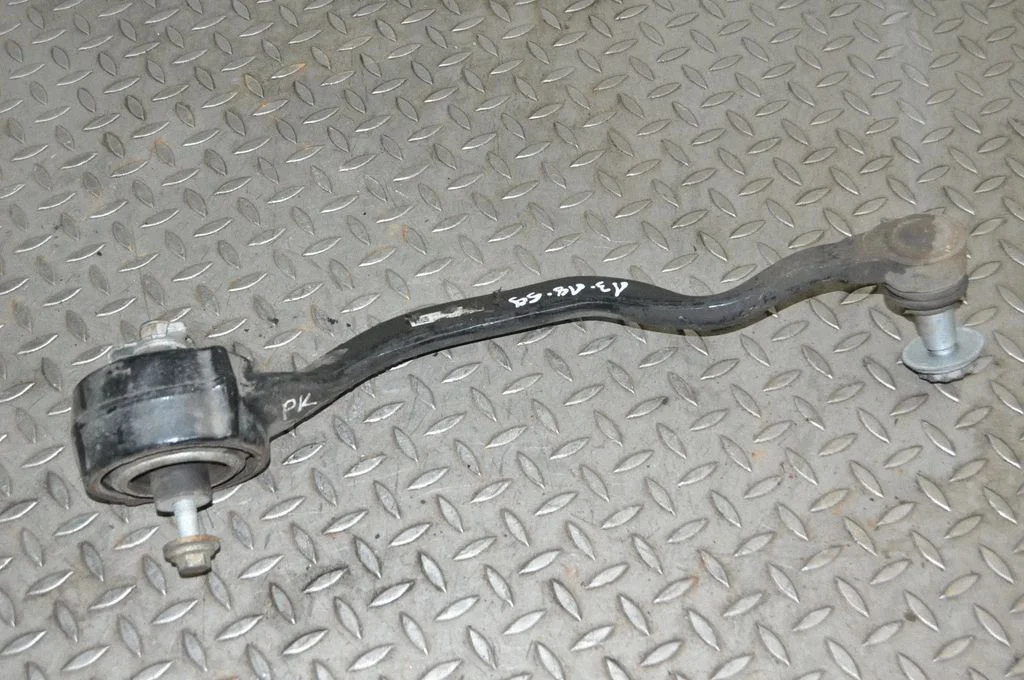Front lower control arm/wishbone – Land Rover Discovery Sport (2014-)
