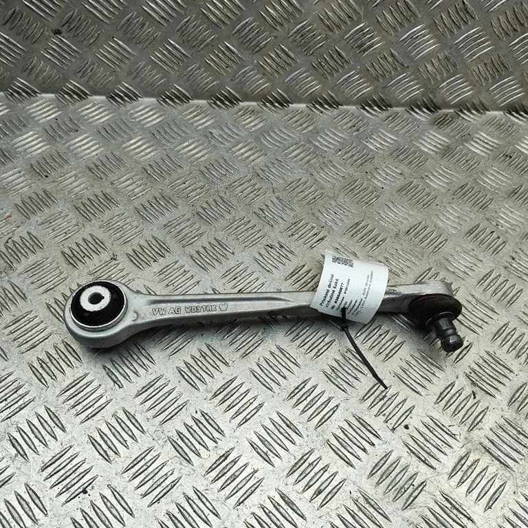 U formas svira 85E407509