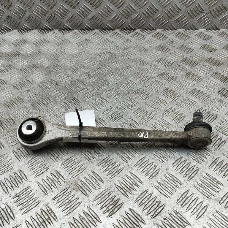 Front upper control arm/wishbone 4M0407506