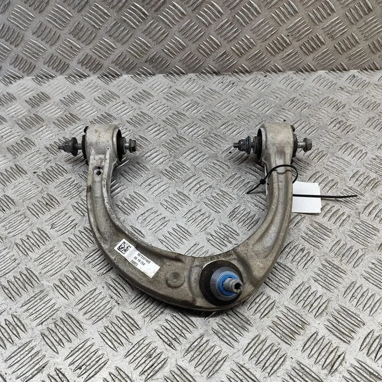 Front upper control arm/wishbone A1673301400