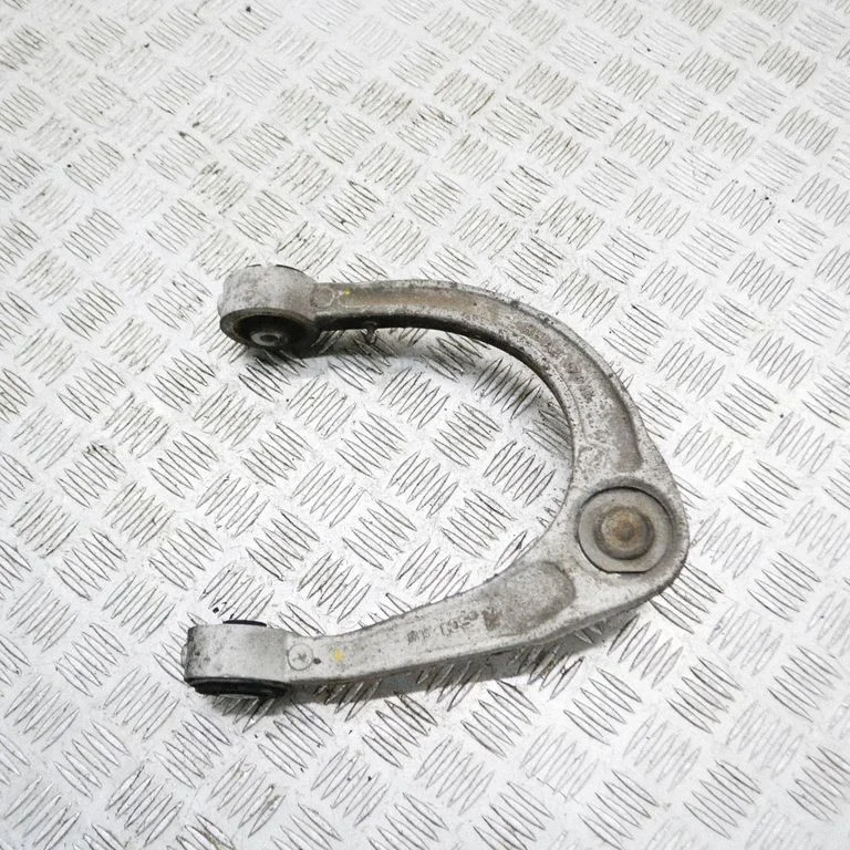 U formas svira A317018
