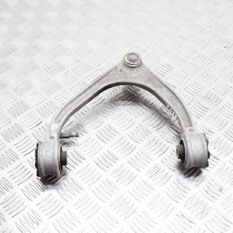 Front upper control arm/wishbone HK833084