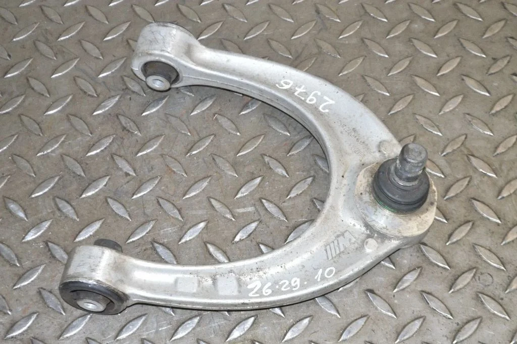 U formas svira – BMW 6. sērija F06 Gran coupe (2012-2018)