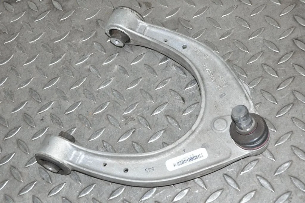 Wahacz przedni górny – BMW Seria 6 F12 F13 (2010-2018)