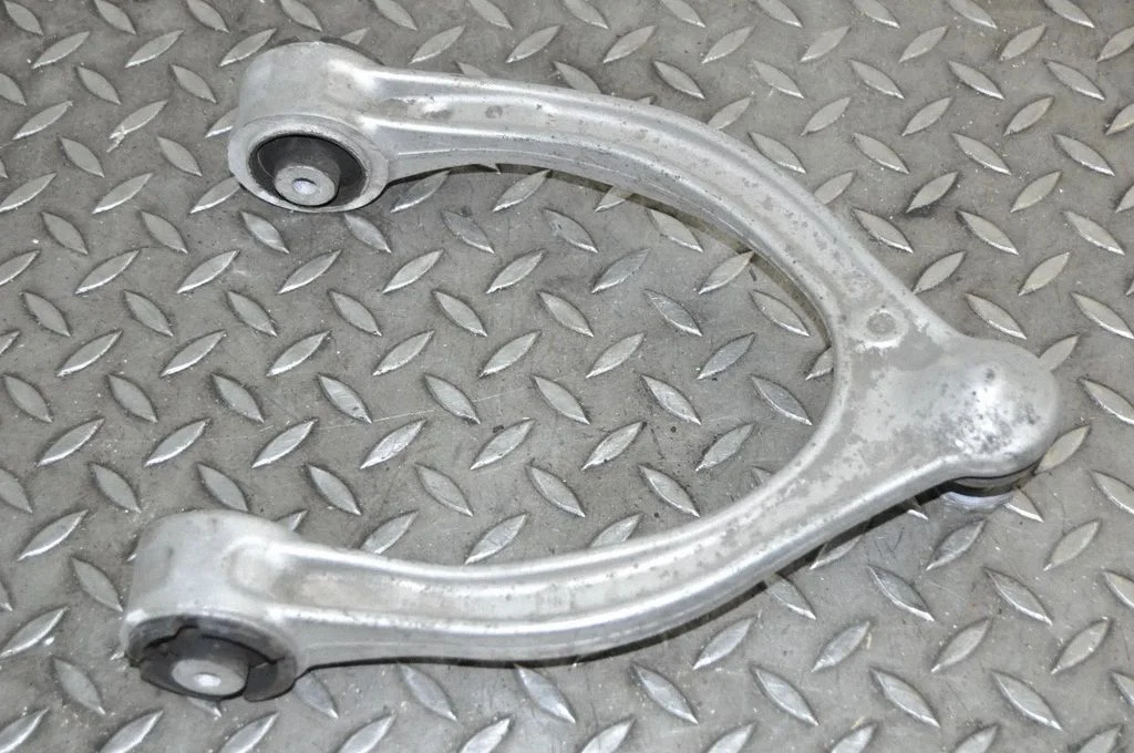 Front upper control arm/wishbone – Mercedes-Benz C-Class W205 (2014-2021)