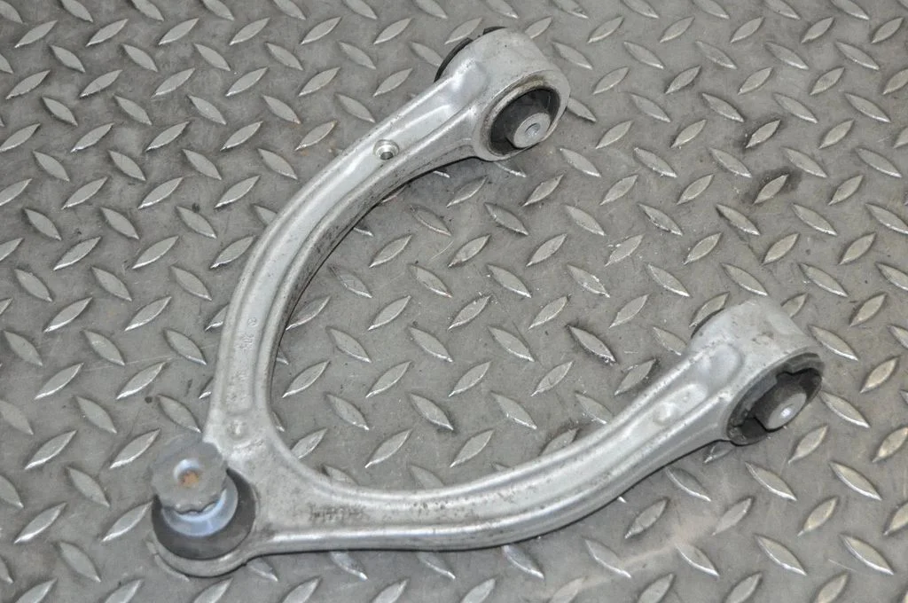 Front upper control arm/wishbone – Mercedes-Benz C-Class W205 (2014-2021)