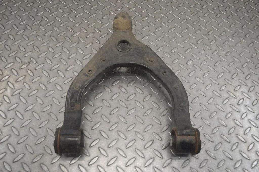 Front upper control arm/wishbone 102732700D