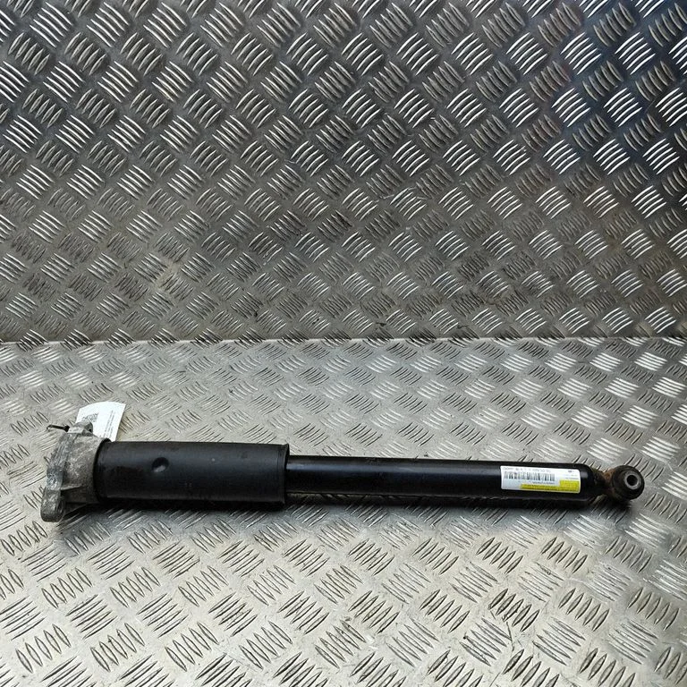 Rear shock absorber/damper – Mercedes-Benz C-Class W205 (2014-2021)