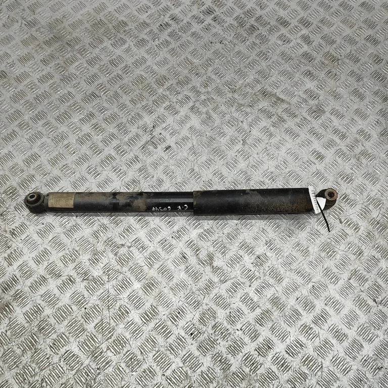 Aizmugurējais amortizators MK3118080AA