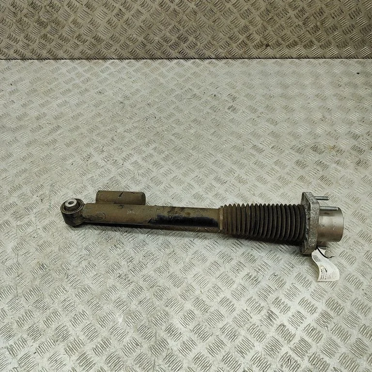 Rear shock absorber/damper L8B218W003CC